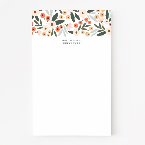 Gepersonaliseerd notitieblok met handgeillusteerde abstracte bloemen | Blush Field Aangepast Kladblok Briefpapier