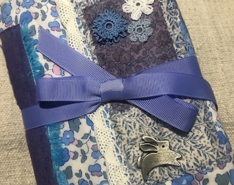 Handmade Cottage Garden Junk Journal: Floral Dream Book