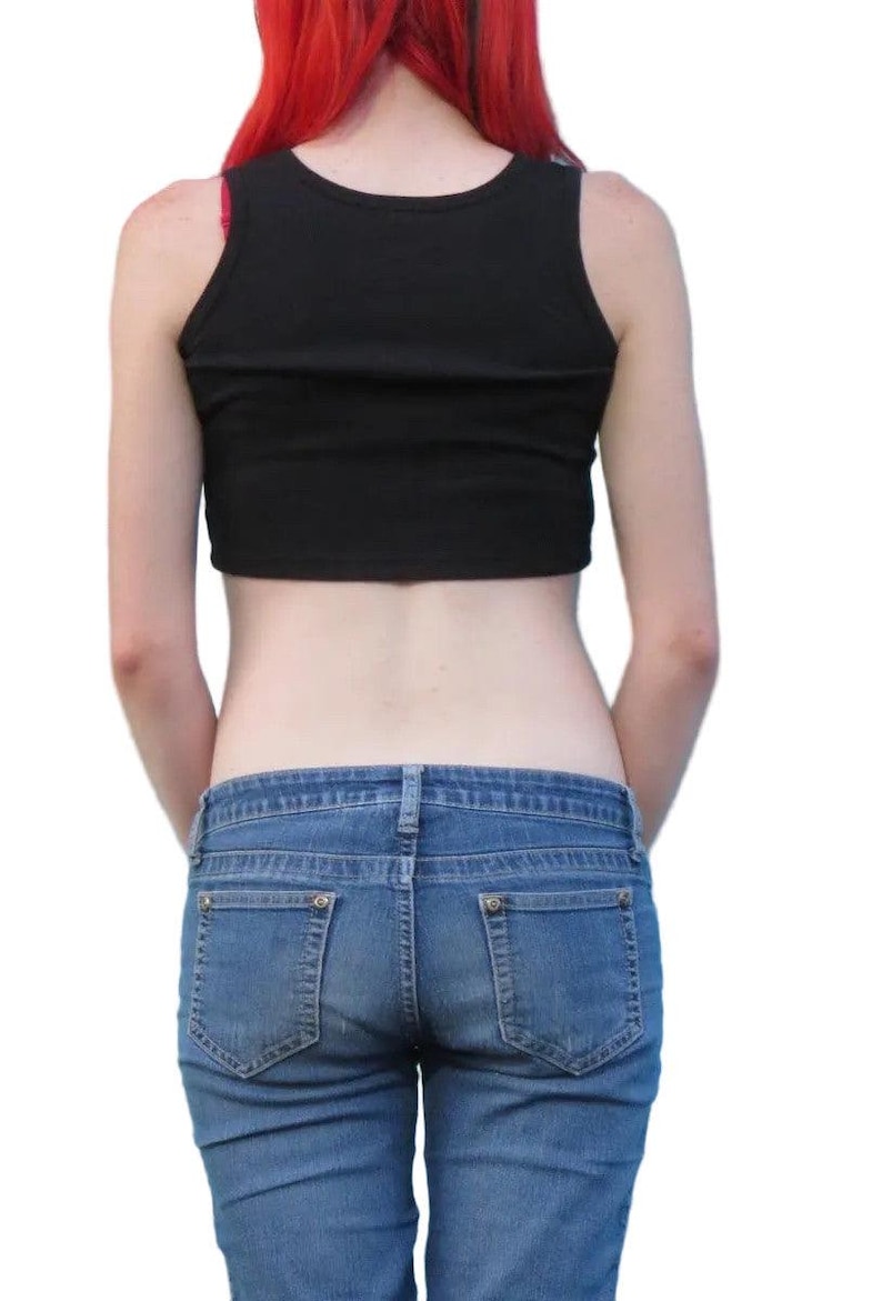 Top corto negro de EE. UU., Top corto con la bandera de EE. UU., Top corto del 4 de julio, Top corto con la bandera estadounidense, Tops cortos para mujer, Camisetas de EE. UU. para mujer, Top corto imagen 3