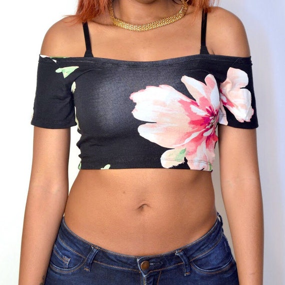 Crop top with flowers Clearance