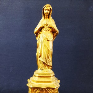 Sacred Heart of Mary Statue, French, Gilded Spelter Statue Signed M R on Reverse, Circa 1860, 21x7 Centimetres