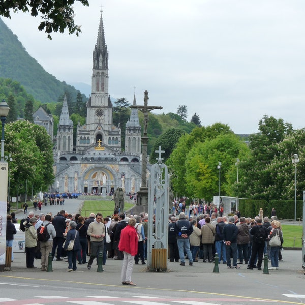 Lourdes Water 2 Litres Collected Fresh From the Grotto at Lourdes In Purpose Made Plastic Lourdes Containers, FREE Shipping Worldwide