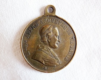 Rara medaglia di bronzo di Denis-Auguste Affre, arcivescovo di Parigi, martirizzato nel 1848, circa 1860, 2,3 cm di diametro