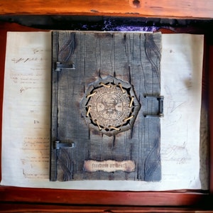 Libro secreto de estilo pirata para juegos de rol, hecho a mano - D&D, MTG, tgc - Cartas coleccionables o juegos de mesa