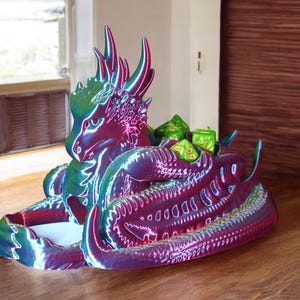 Dragonclaw Dice Guardian and Roller, Dungeons and Dragons Accessories, RPG, Dice box/holder, D20 - Custom colours available!