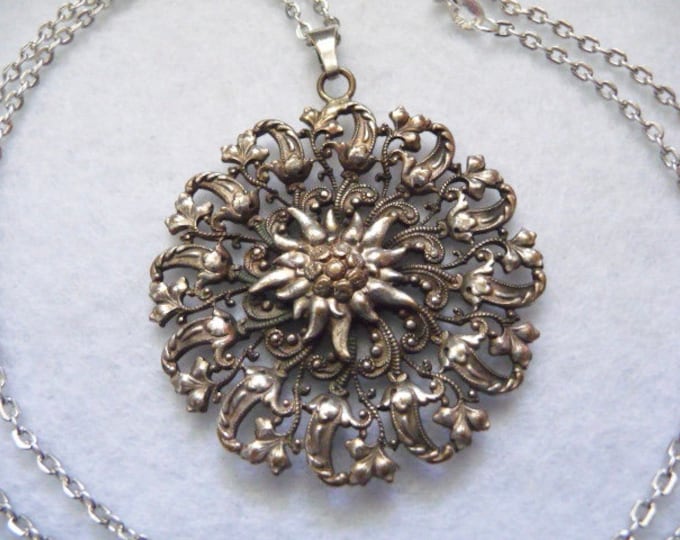 France. Silver Pendant. Vintage.