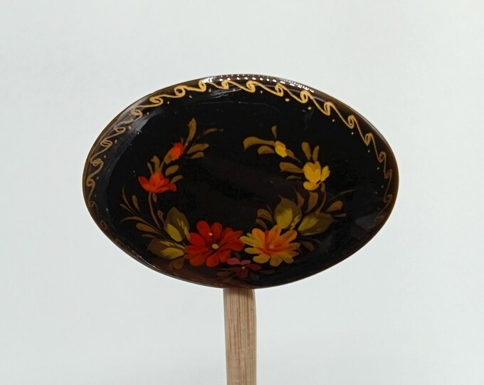 Lacquered wooden brooch. Vintage.