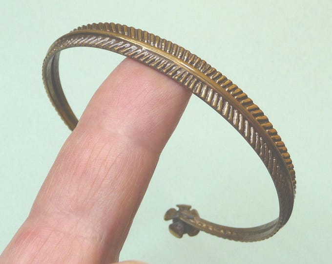 Seppo Tamminen (Finland). Bronze bangle. Vintage.