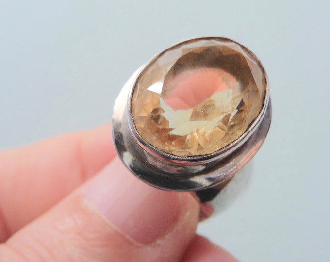 Silver and Crystal Ring. Vintage.
