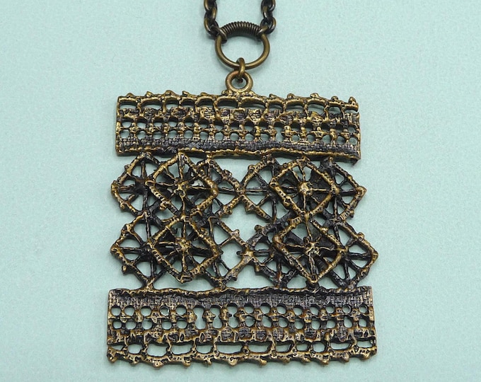 P. Sarpaneva (Finland). Bronze Necklace. Vintage.