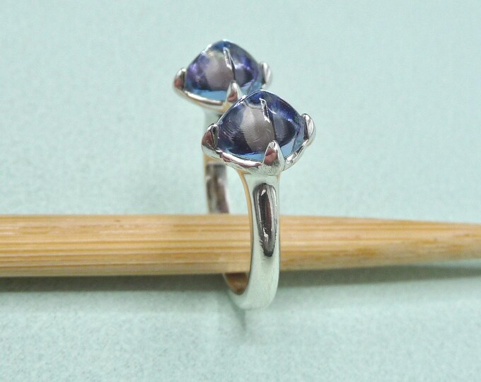 Baccarat (France). 925 silver and blue crystal ring. Pre-owned jewelry.