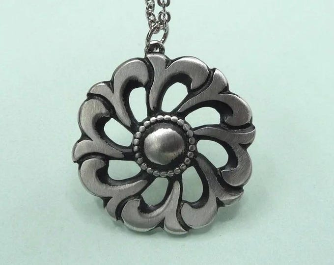 Sweden. Tin pendant. Vintage.