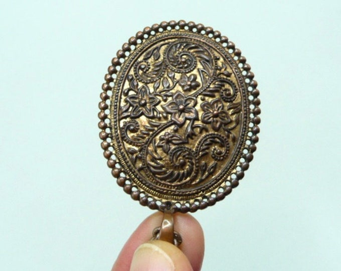 Bronze pendant, vintage.