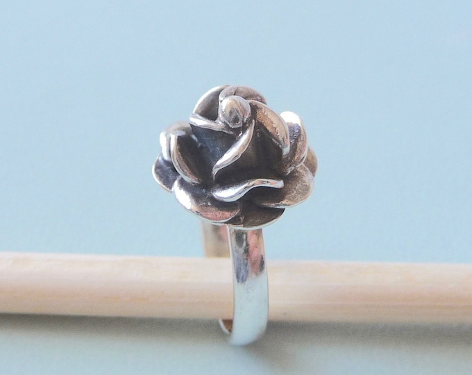 Vintage Sterling Silver Ring.