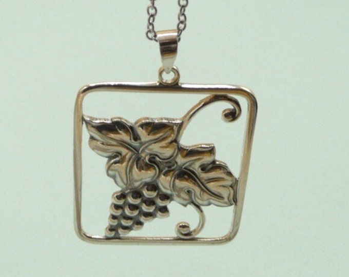 Christian Knudsen Hansen (Denmark). Silver pendant. 1940s. Vintage.