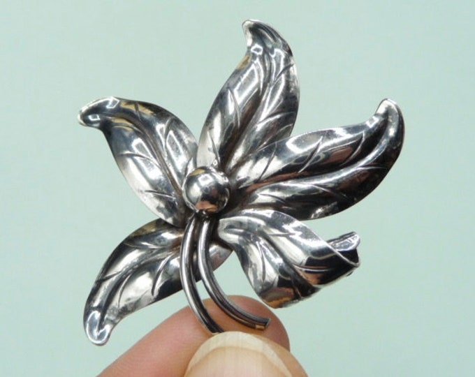 Hermann Siersbol (Denmark). Silver brooch. Vintage.