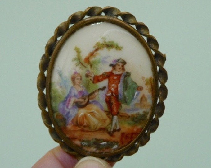 Limoges (france). Porcelain Brooch. Vintage.