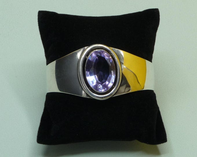Vintage metal and purple resin bracelet.