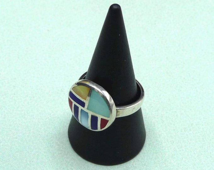 Silver and enamel ring. Vintage.