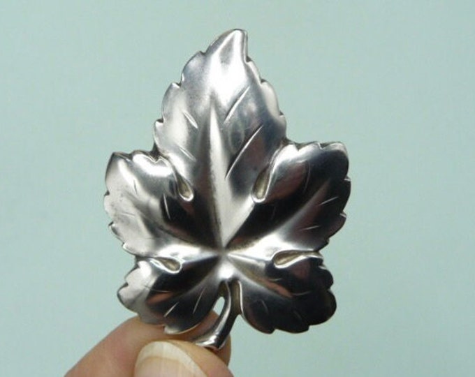 Theodor Klotz (Germany). Silver brooch. Vintage.