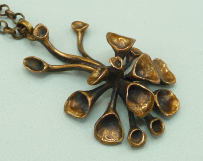 Hannu Ikonen (Finland). Bronze pendant. Vintage.