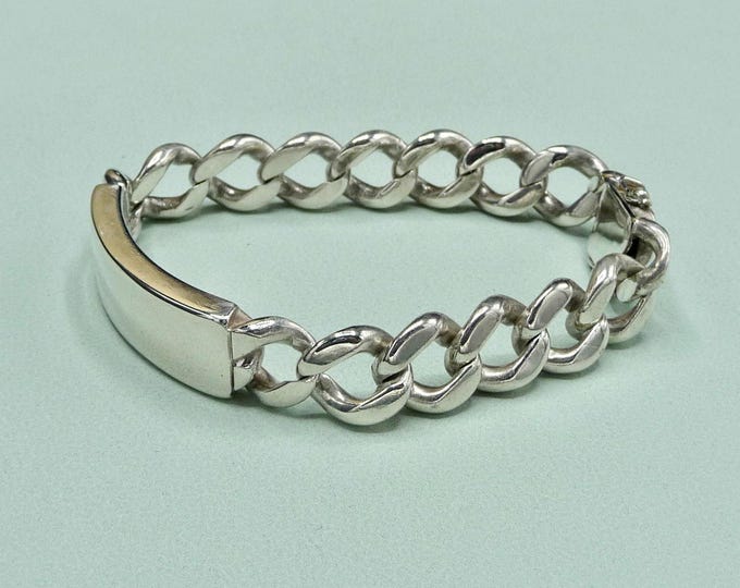 Birmingham (England). Silver curb chain. 1976. Vintage.