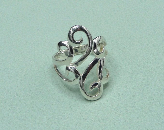 Silver ring. Vintage.