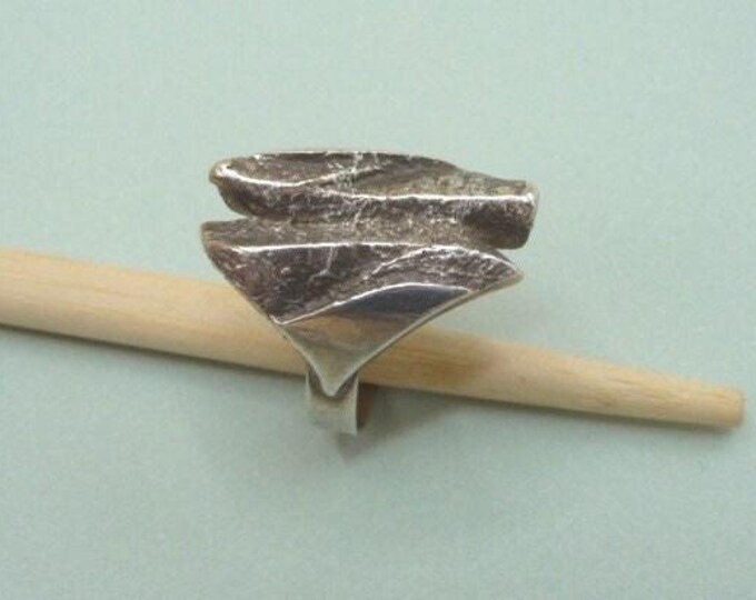 Silver Ring. Vintage.