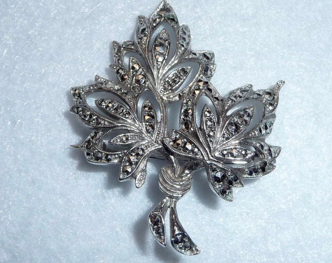 Brooch. Silver and Rhinestones. Finland. Vintage.