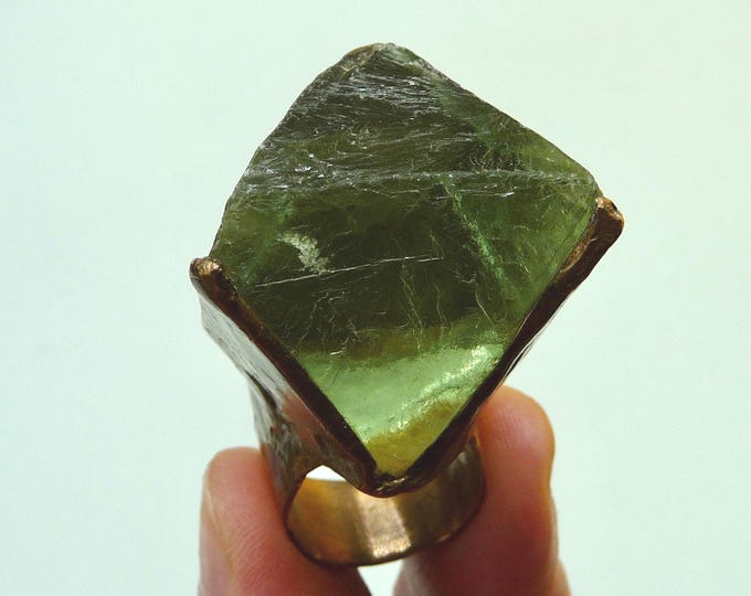 United States. Bronze and stone ring. Second-hand.