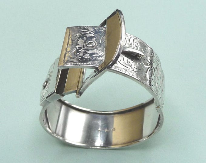 Silver bracelet. Vintage.