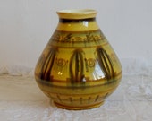 Mid Century Modern Ceramic Pottery  flower vase / Porcelain Vintage 50s Collectible