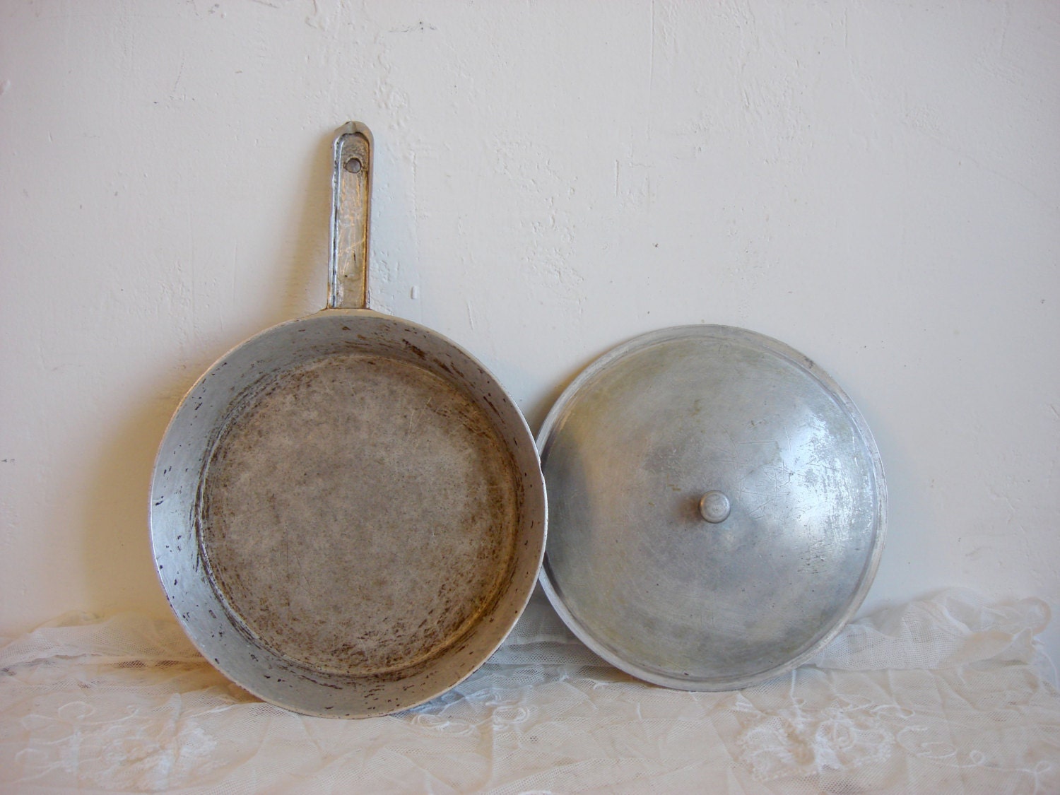 Antique castiron frying pan / best vintage Soviet pan 60s70s Etsy