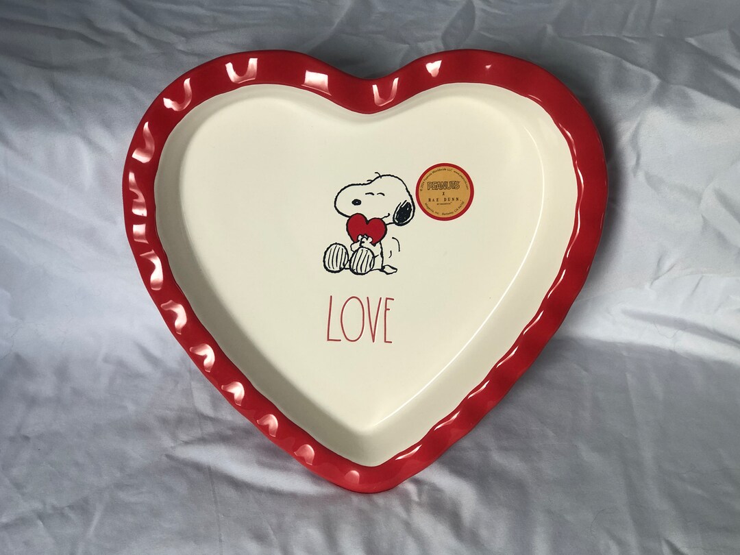 Jouet à roulettes, gourde et assiette Chien au look vintage - La Malle Jouet à roulettes, gourde et assiette Chien au look vintage - La Malle