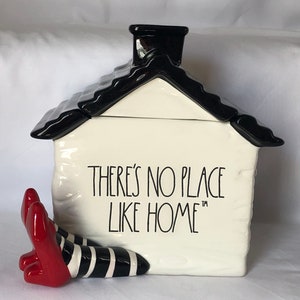 Rae Dunn New Wizard of Oz "There's No Place Like Home" Cookie Jar or Canister No Damage Never Used