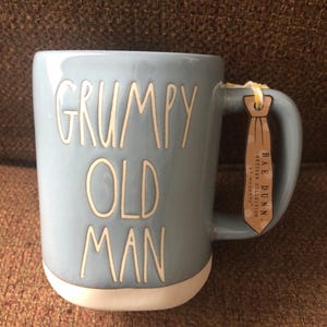 Rae Dunn New &quot;Grumpy Old Man&quot; Blue & White Mug Father&#39;s Day Gift No Damage Never Used