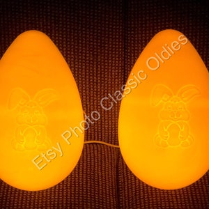 Yellow Easter Egg Blow Mold W/ Bunny Rabbit No Damage General Foam