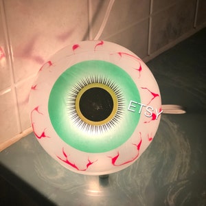 Vintage Halloween Green Bloodshot Eyeball Blow Mold Light Topper Flat Bottom Comes w/ Light Cord No Damage Decoration Prop