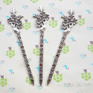 6 pcs 131mmx27mm tibetan silver plum blossom flower Bookmarks Metal Bookmarks Curved Bookmark vintage bookmark