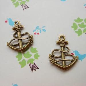 50 pcs Antique Bronze Anchor Charm Pendants 25mmx18mm