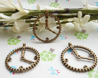 10pcs--- 30x30mm Antique Bronze Clock Charm Pendants