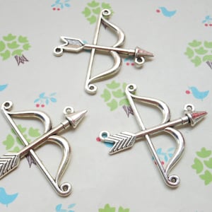 10 Stück Antik Silber Bogen und Pfeil Charms Anhänger 45mmx46mm