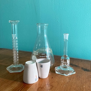 laboratory glass lot