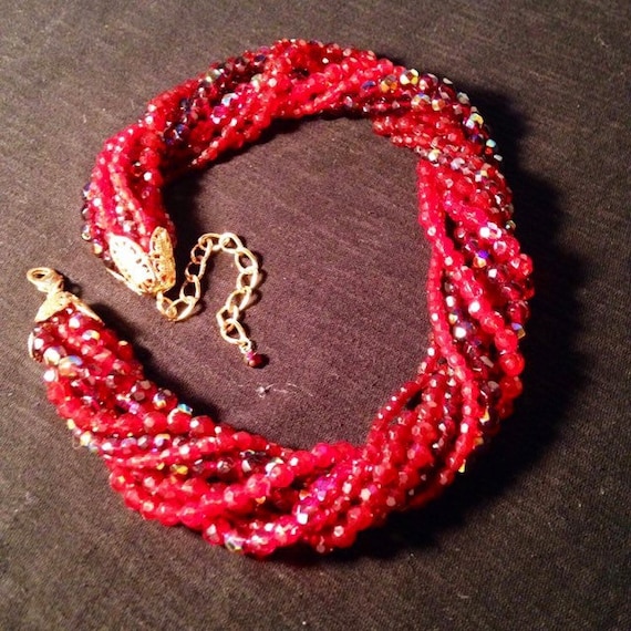 vintage red lucite beaded choker and matching ear… - image 5