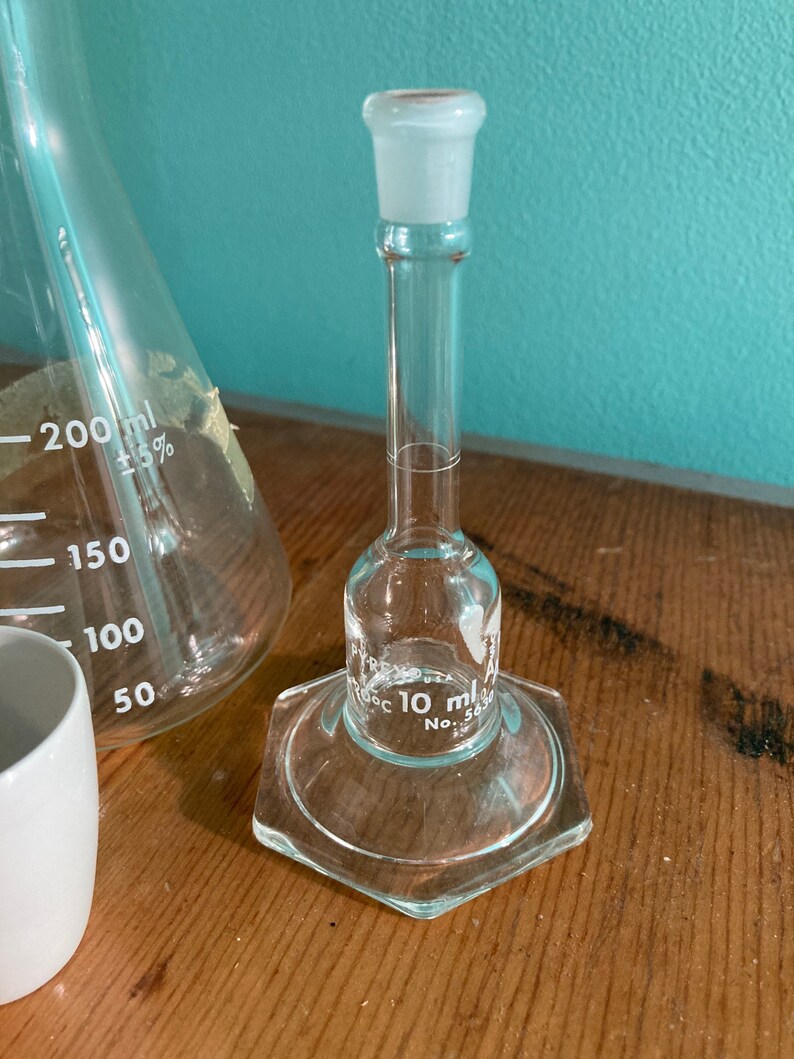 Vintage Lab Glass Beaker Cylinder Crucibles Flask Etsy