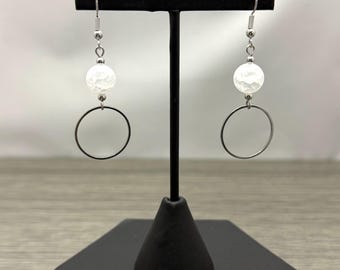 Crackle Matte Quartz Stainless Steel Circle Dangle Earrings