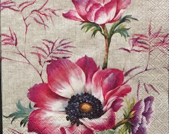 Floral Decoupage Paper Napkins: Cocktail Size, Set of 4