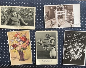 Vintage greeting cards / postcards /photos - set of 5