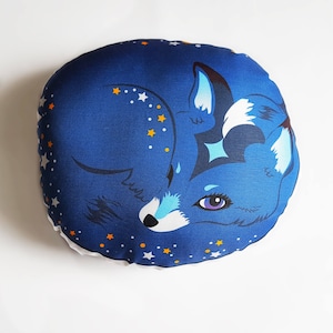 Blue Fox Finegan Starlight decorative pillow image 1