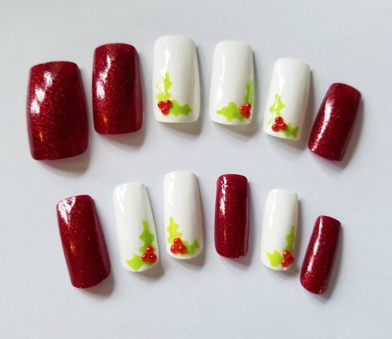 85 Festive and Simple Christmas Nail Ideas and Nail Designs 2023 | Sarah  Scoop